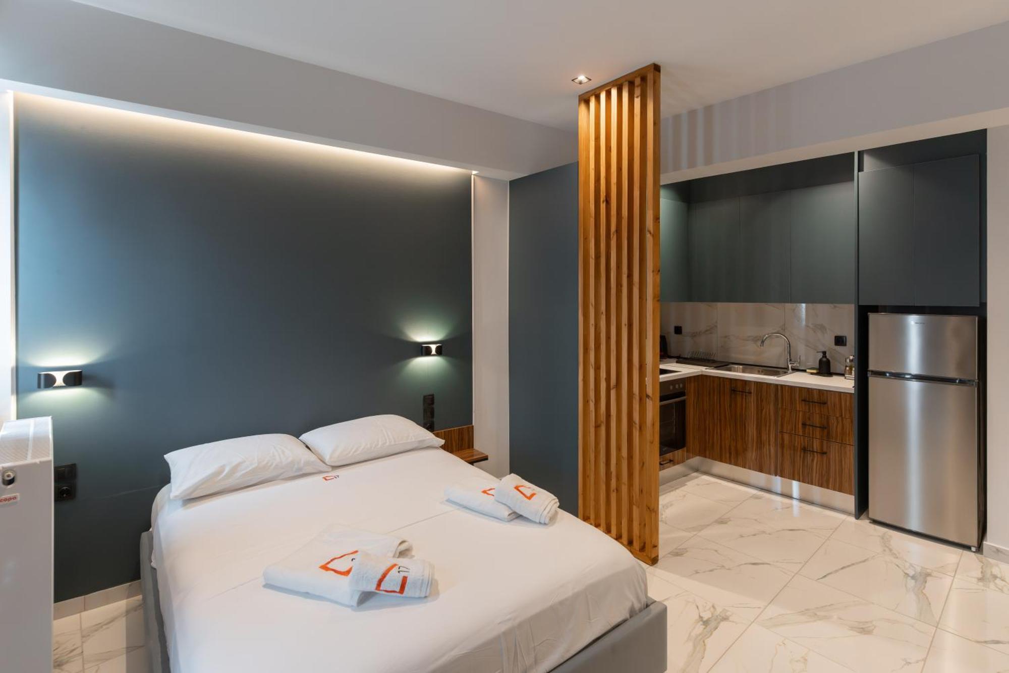 Δ17 Suites & Apartments Лариса Экстерьер фото